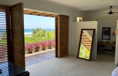 Barra de Colotepec Casa | Villa Piñas Puerto Escondido Beachfront