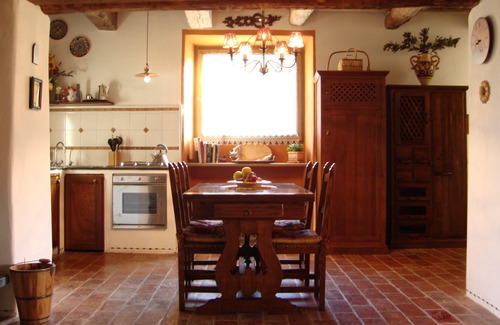 San Giovanni del Pantano Villa | Villa Piantoni on Antognolla Golf Estate, Restaurant, Cafe, Hiking+Biking Trails