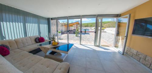 Ljubuski Villa | Villa Plavota