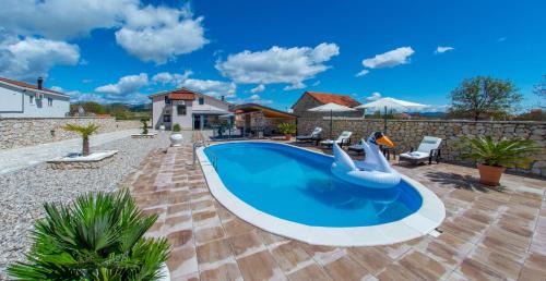 Ljubuski Villa | Villa Plavota