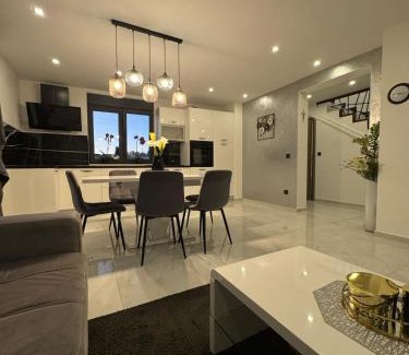 Lovinac Villa | Villa Providenca