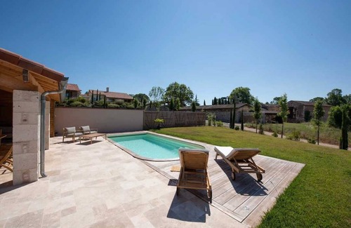 Castelnau-de-Montmiral Villa | Villa 10 Villa de lujo de alta especificación con piscina y vistas al campo ondulado