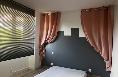 Saint-Beron Casa | Villa Rénové Aiguebelette Près du lac Près et Proches Toute Commodité