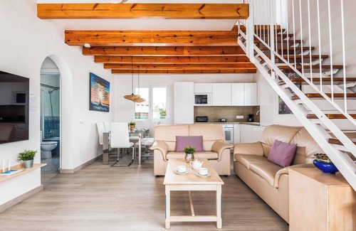 Cala en Forcat Villa | Villa Raquel Blanes - Seis Habitaciones Villa, Capacidad 8