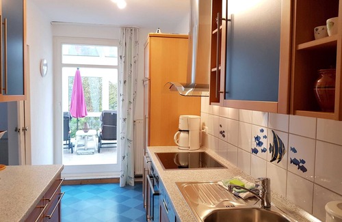 Ostvorpommern Apartamento | Villa Romantica - gran jardín de invierno - 300 m de playa, Wi-Fi - Villa Romantica
