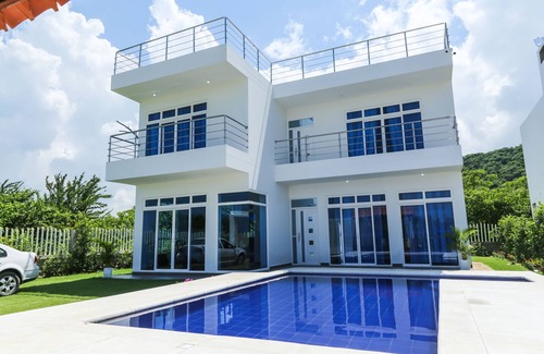 Santa Veronica Cabina | Villa romantica cerca a 5 minutos de la playa