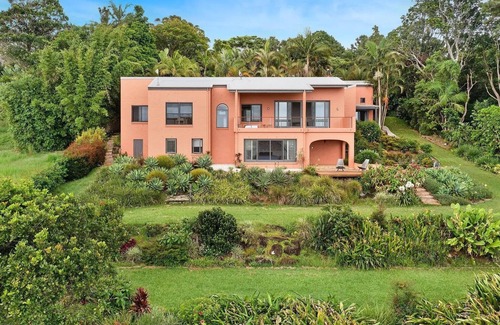 Newrybar Casa | Villa Rosa by Belle Escapes Byron Bay - A Mediterranean Escape like no other in Newrybar