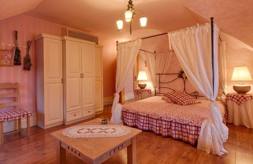 Dunajska Streda Casa | Villa Rosa Restaurant & Pension