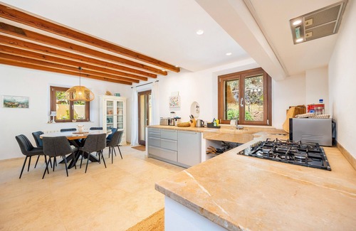 Valldemossa Villa | Villa 'Sa Papaiona' con vistas a la montaña, piscina privada y Wi-Fi