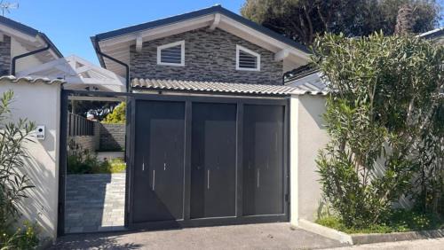 Latina Lido Villa | VILLA SABRINA VICINA al MARE