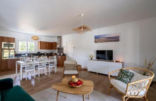 Saint-Jean-d'Illac Casa | Villa Saint Jean - Maison avec piscine privée