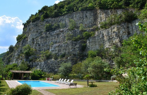 San Severino Marche Villa | Villa Salimbeni 9 habitaciones, gran piscina, vista panorámica, para 18 personas