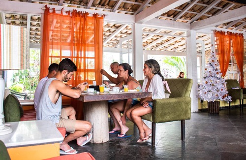 Manguinhos Hotel | Villa Salvia Fishbone Area