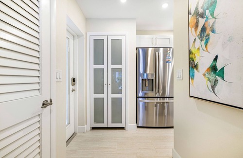 Sanibel Condominio | Villa Sanibel 3A, condominio de 2 dormitorios con acceso a nivel del suelo, vistas a la piscina