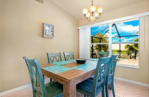 Caloosahatchee Villa | Villa Savannah