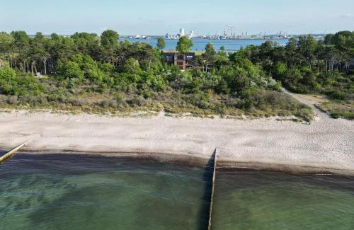 Hohe Dune Apartamento | Villa Schmidt Apartments - Strandhaus direkt am Meer mit Sauna, Sport und Dünengarten III