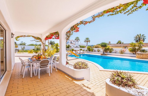 Albufeira Villa | Villa Serena