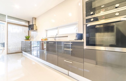 Charneca de Caparica e Sobreda Villa | Villa Silenas - Allure Villas