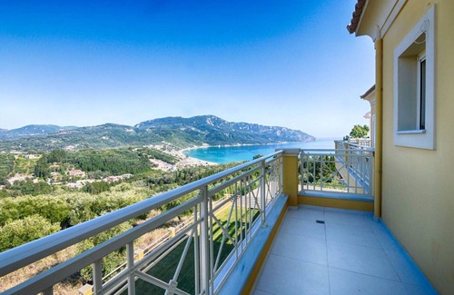 Agios Georgios Pagon Apartamento | Villa Sofia # 1 Appartement con vista increíble