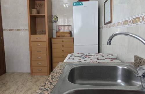 Peñíscola Casa | VILLA grande, con piscina privada y estacionamiento, hermoso jardín con barbacoa, wifi