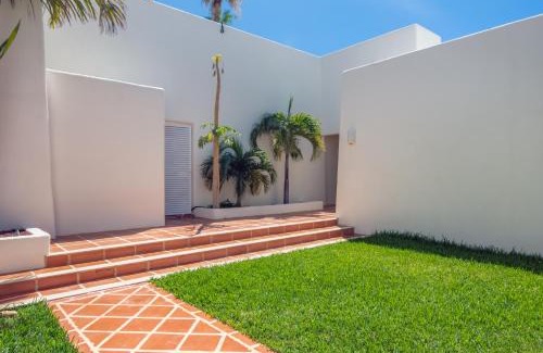 Pedregal Villa | Villa Solnordal with Panoramic Pacific View