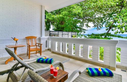 Lovina Villa | Villa Spice House Inn Upstairs