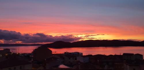 La Maddalena Cama Y Desayuno | Villa Sprafundu