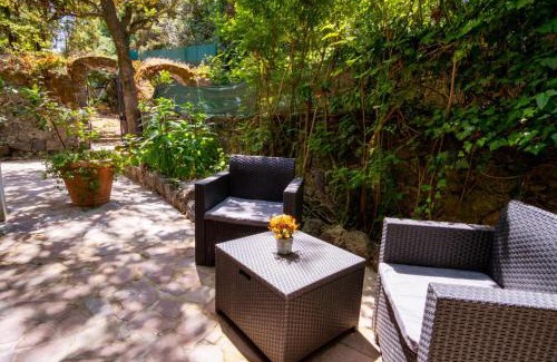 Ischia Porto Cama Y Desayuno | Villa Talia Sweet Rooms B&B