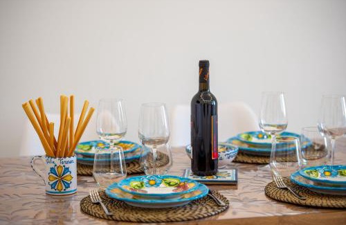 Praiano Casa | Villa Teresea- Just steps from the beach