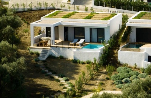 Aktio-Vonitsa Villa | Villa Theresa Summary