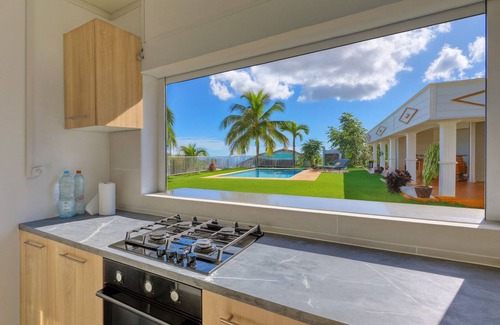 La Possession Villa | Villa Tima - Tropical Luxury with Jacuzzi Sauna Pool and Panoramic View