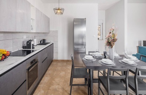 Viskovici Villa | Villa Tomichic with Swimming Pool