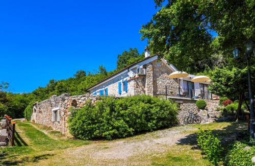 Vinodolska opcina Villa | Villa Toscana - Charming stone Villa with private pool & garden