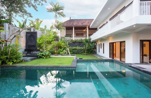 Mengwi Villa | Villa Uma Sari Dayuh Rice Field View