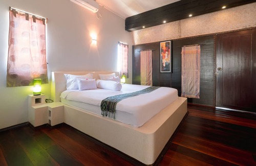 Senggigi Cama Y Desayuno | Villa Umbrella