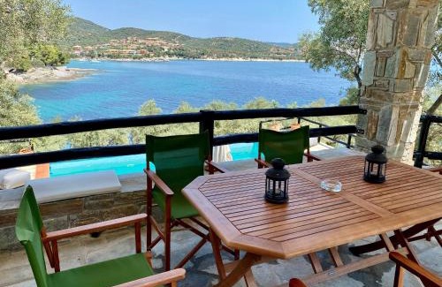 Sithonia Villa | Villa Valia: Traditional Luxurious Residence