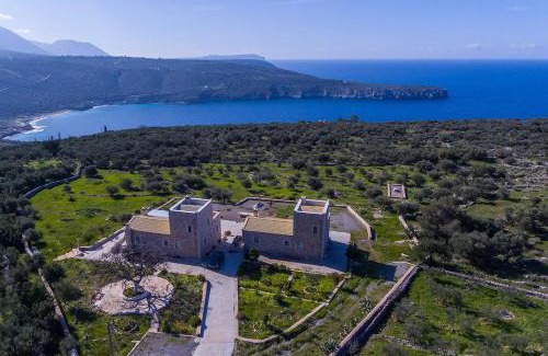 Omales Villa | Villa Vasiliki Traditional House in Mani with Sea View