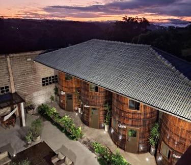 Bento Goncalves Casa | Villa Vinicolla Hospedagem Conceito, junto à Vinícola Casa Postal