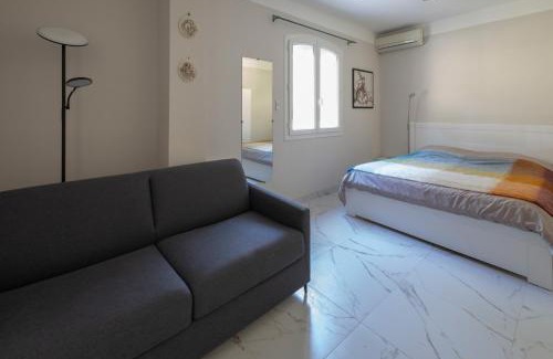 Ensues-la-Redonne Cama Y Desayuno | Villa Violette