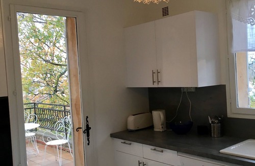 Fuveau Villa | PROMO-VILLA DE ENCANTO VISTA ACUÁTICA AIX 15mm / CASSIS 30mm / MARSELLA
