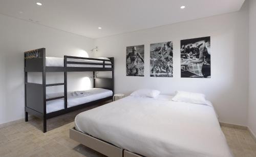 Vilamoura Casa | Villa w Private Pool, Tennis Courts & Golf Putt