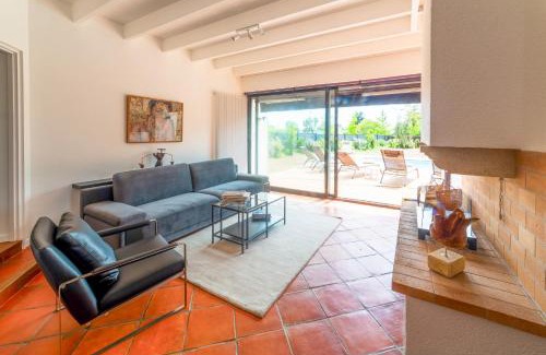 Libourne Villa | Villa Wine & Roses