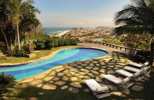 Joatinga Villa | Villa con hermosa vista y piscina en Joa - Joa005