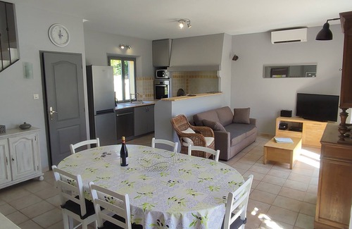 Merindol Villa | Alquiler de vacaciones con piscina y SPA privado en el Luberon en Provenza