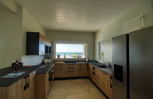 Le Diamant Villa | OFFER : 30% Villa with pool and sea view - MQDI97