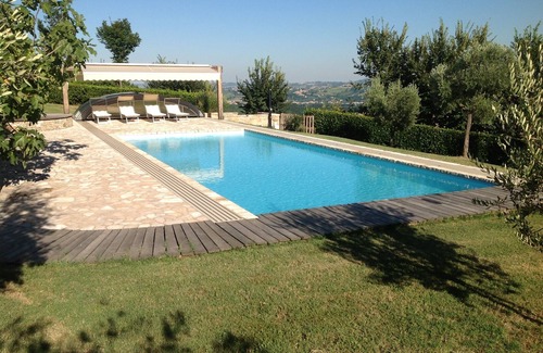 Falerone Villa | Villa con piscina, no muy lejos del mar, zona tranquila, con unas vistas impresionantes