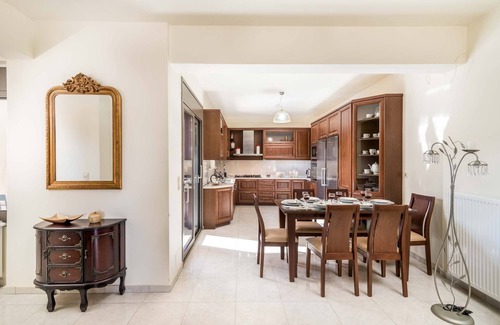 Pitsidia Villa | Villa with pool