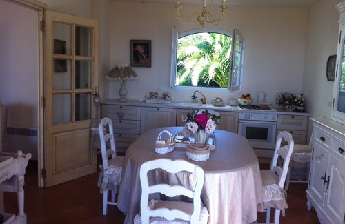 Lumio Villa | Villa con piscina, vistas al mar, para 8 personas, cuidadosamente decoradas