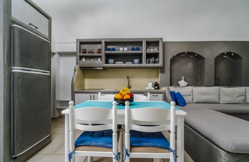 Fira Alquiler De Eote | Villa with private jaccuzi at the center of Fira Town
