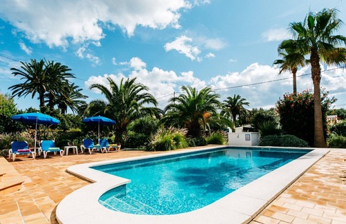 Trebeluger Villa | Villa de lujo con piscina privada en jardines maduros en Trebaluger